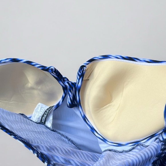 🌻NEW NWOT Miraclesuit Blue Hypnotique Bette Underwire Swimsuit Size 14 | $180 - Picture 8 of 10